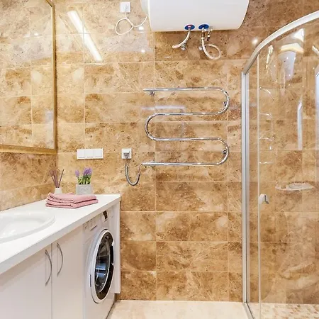 Sunny Vibes Modern & 1br